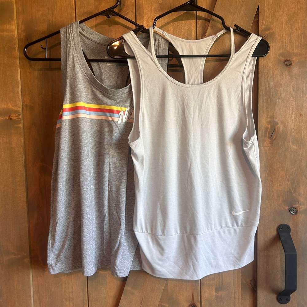 Nike Women's Gray workout tanks